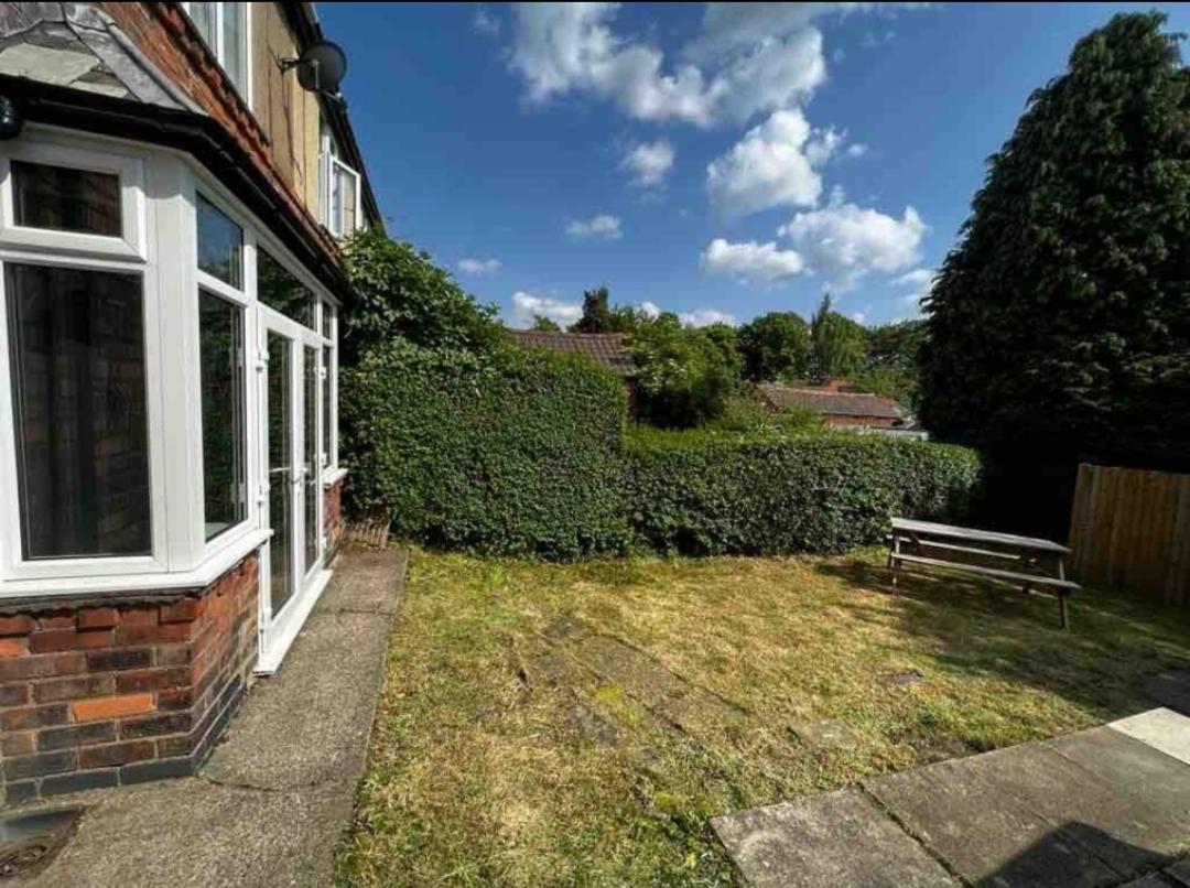Charming York House- Walking Distance To Town Centre Vila Exterior foto